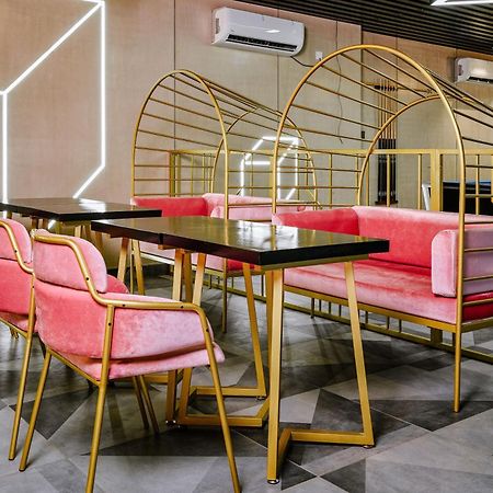 Neo Paly Hotel センポルナ エクステリア 写真
