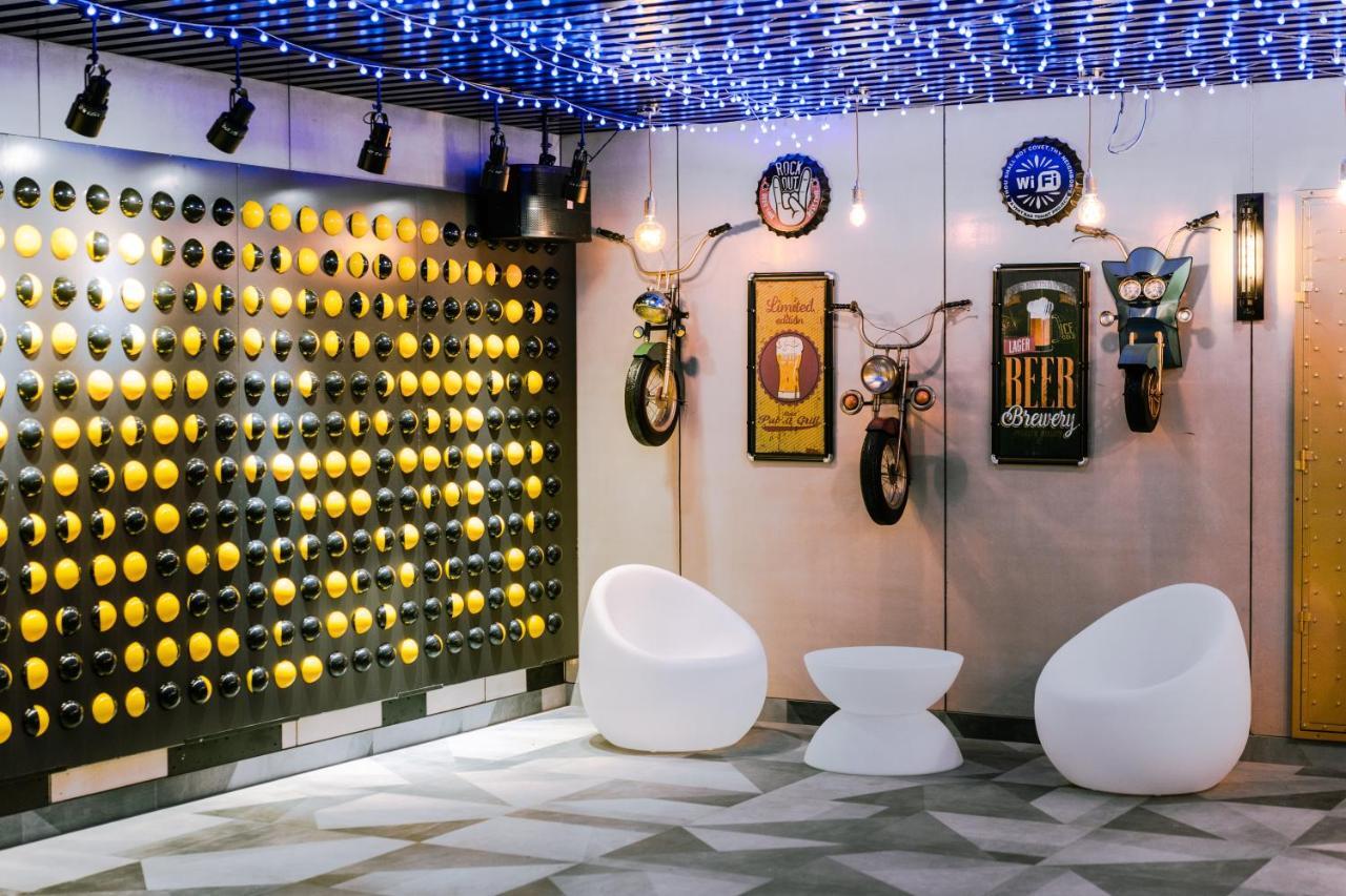 Neo Paly Hotel センポルナ エクステリア 写真