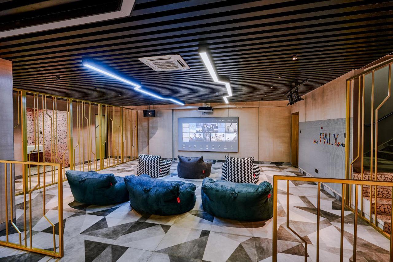 Neo Paly Hotel センポルナ エクステリア 写真